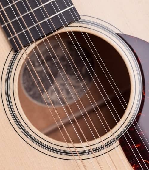 6 String vs 12 String Guitars Key Differences Tone Topics